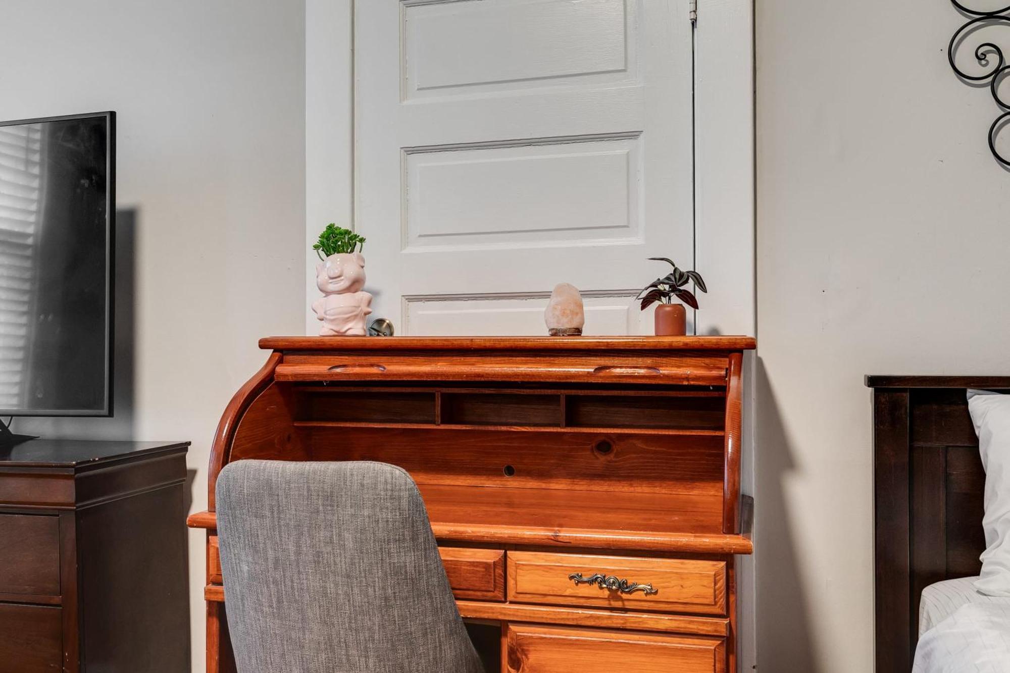 E2 Centrally Located In Carytown Fully Fenced Richmond Buitenkant foto