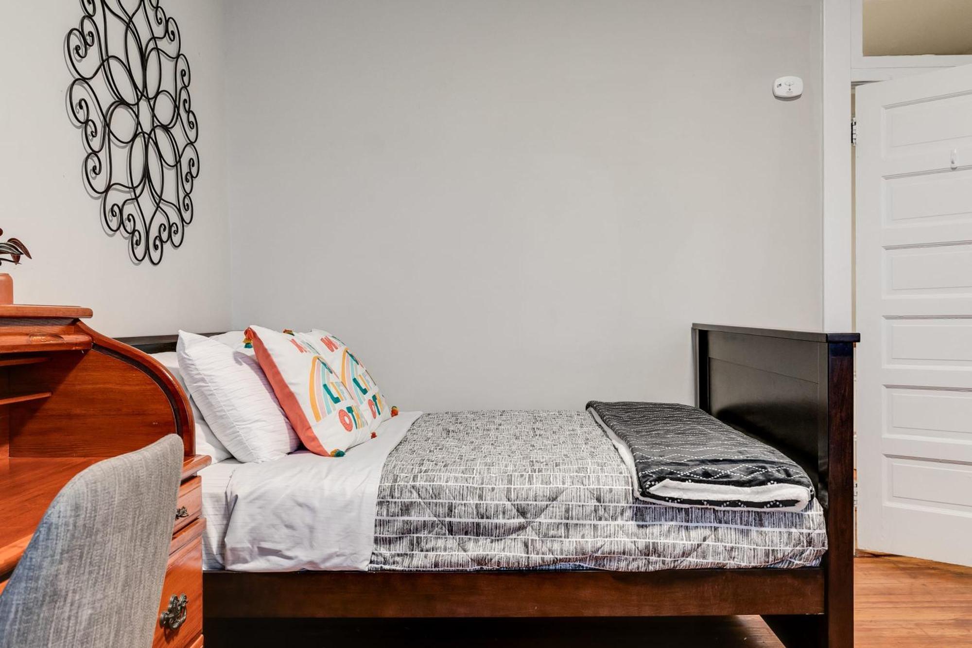 E2 Centrally Located In Carytown Fully Fenced Richmond Buitenkant foto