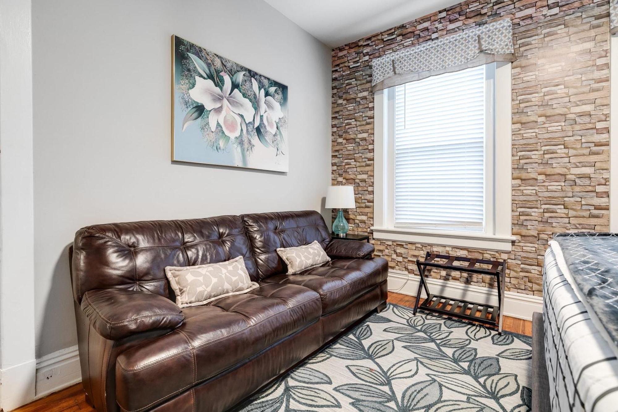 E2 Centrally Located In Carytown Fully Fenced Richmond Buitenkant foto